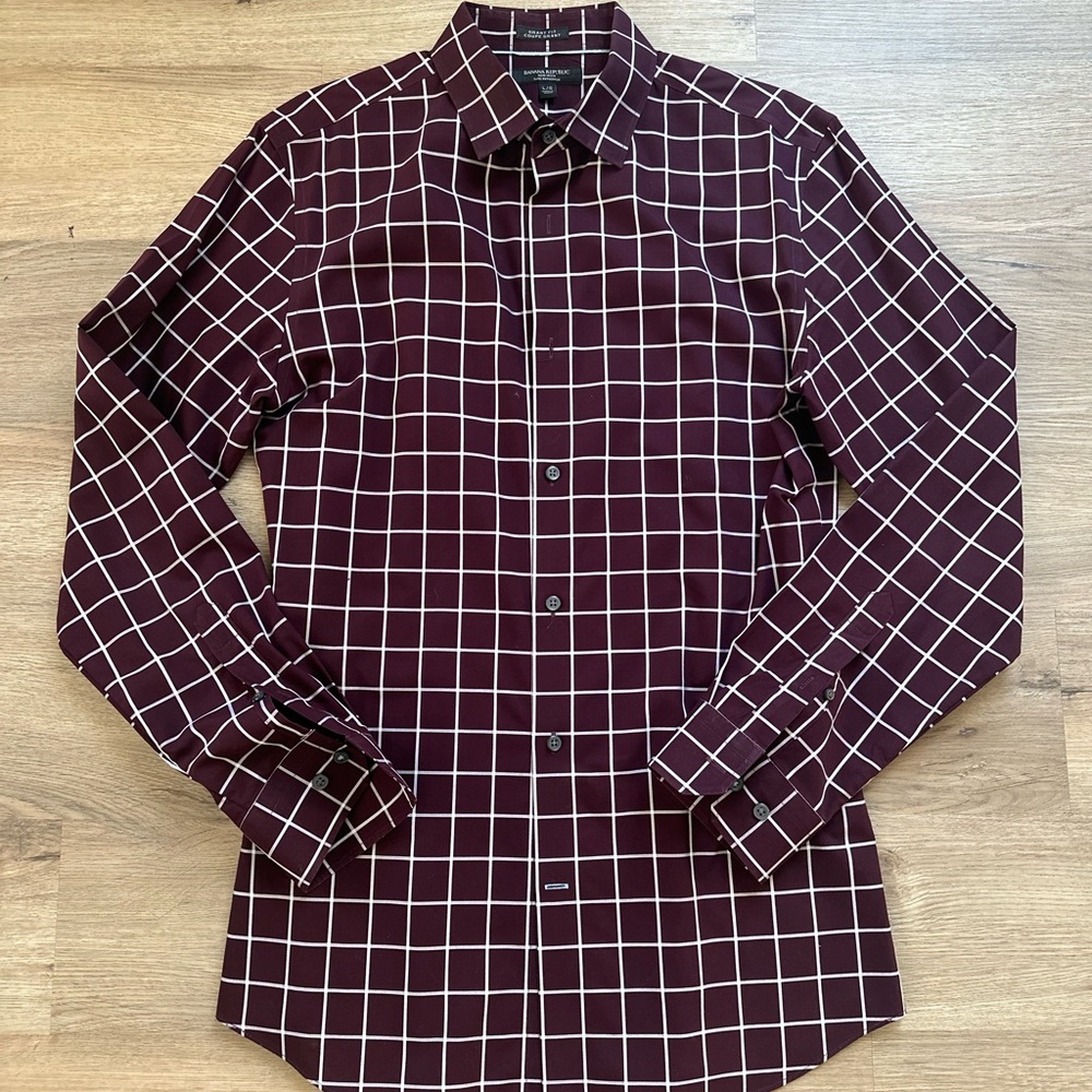 Men’s Large slim fit button down